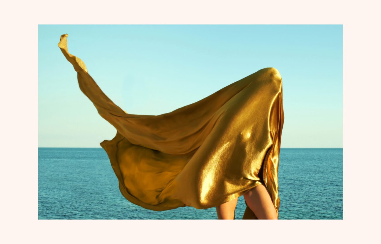 Gold Rush by Tanja Gacic, canvas edge view (visualisation, not to scale)